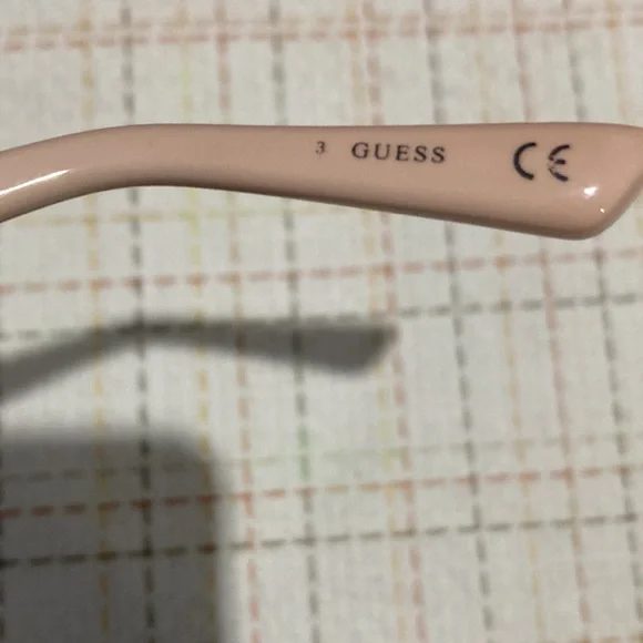Guess vintage glasses frames - Picture 3 of 5